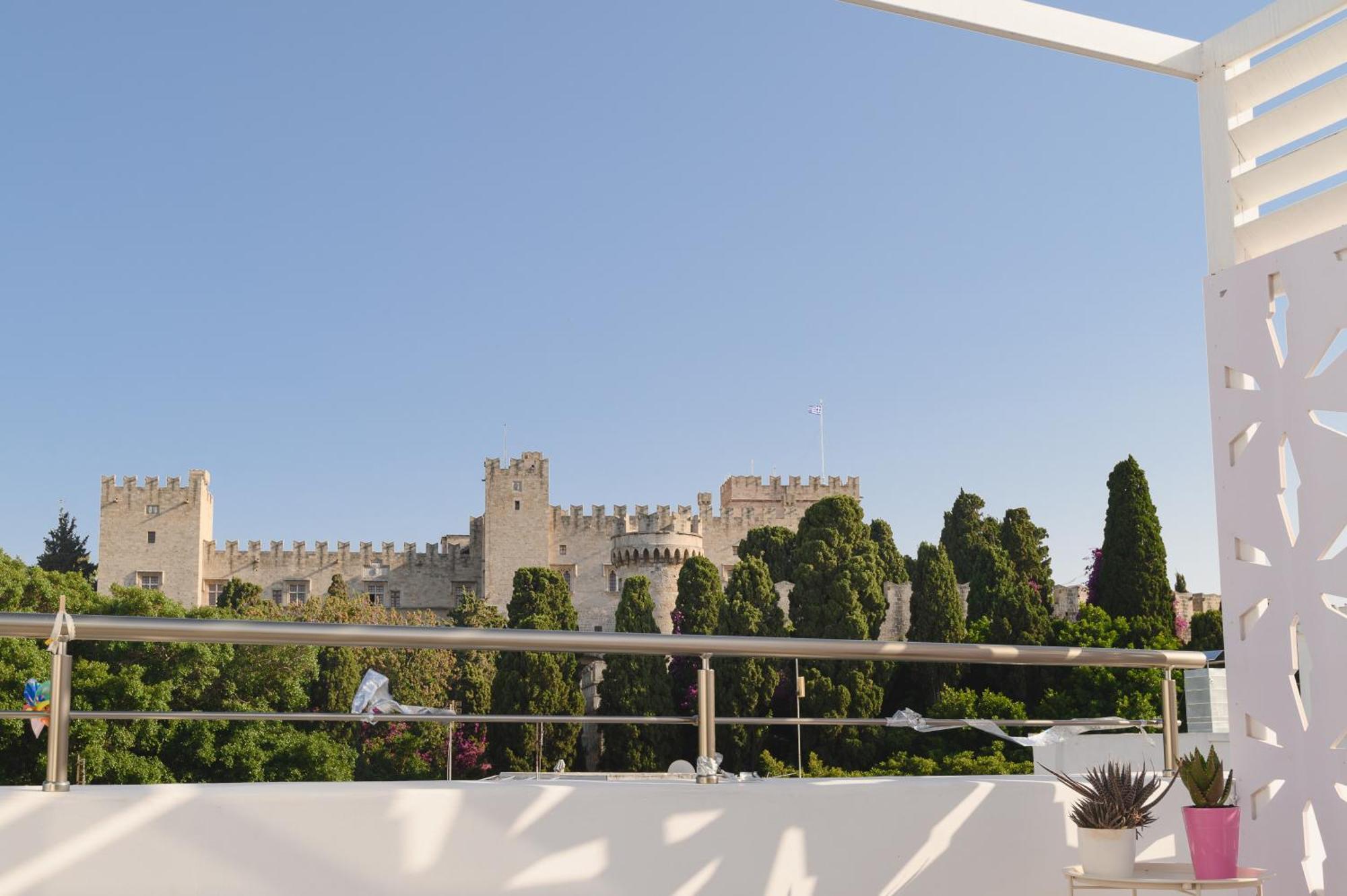 Castelo View Luxury Apt Rhodes City Exterior photo